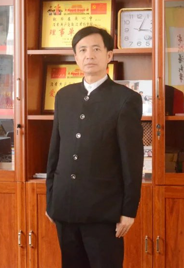 峰海文化行政部主管-詹伟明